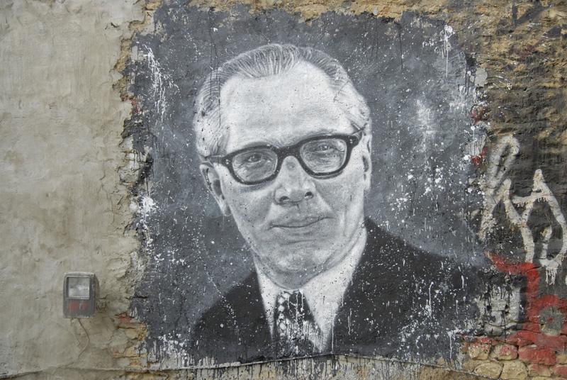 Honecker auf einer Wand gemalt