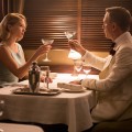 Bond und Swann sitzen im Zug in Spectre
